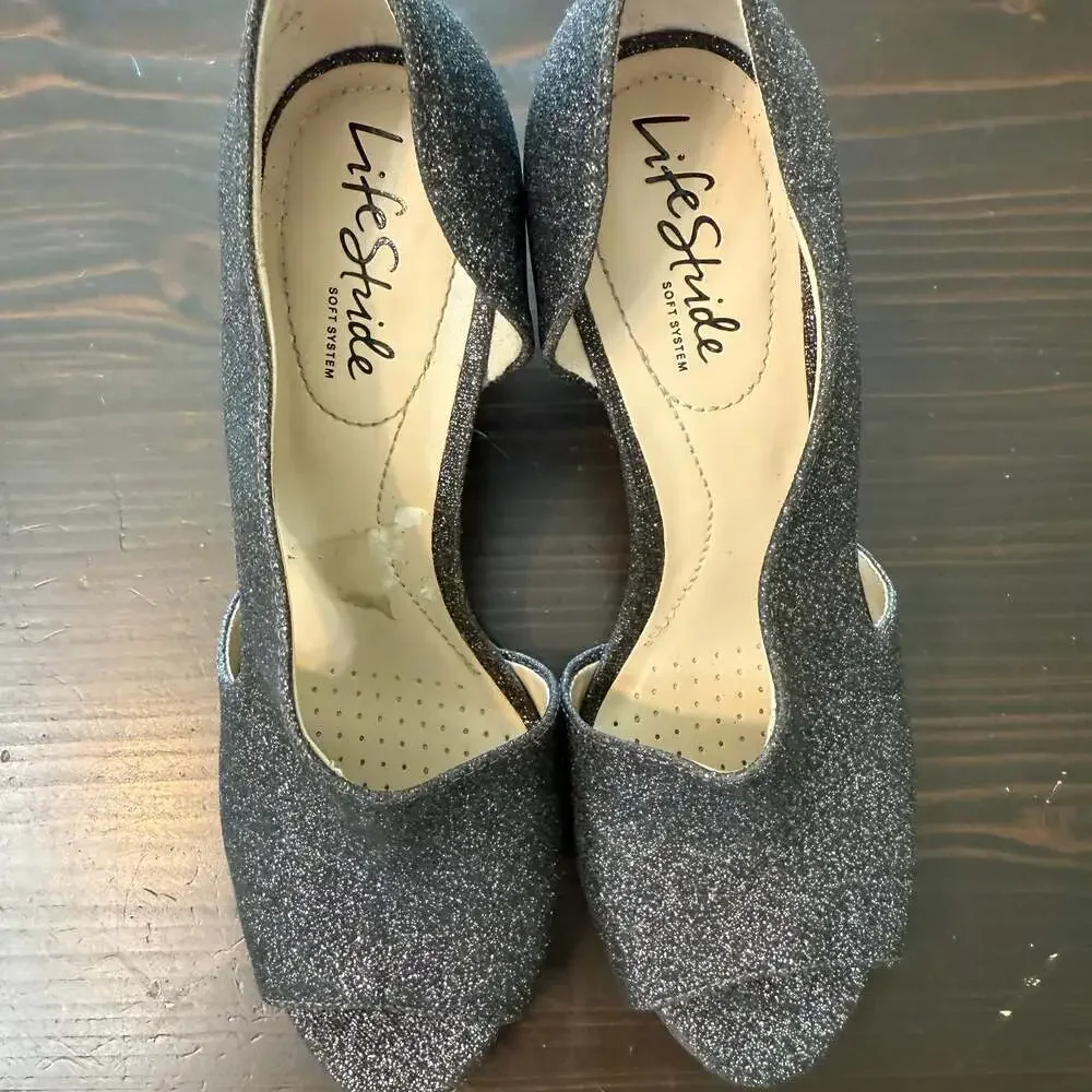 Life Stride Silver‎ Glitter Peep Toe Heels